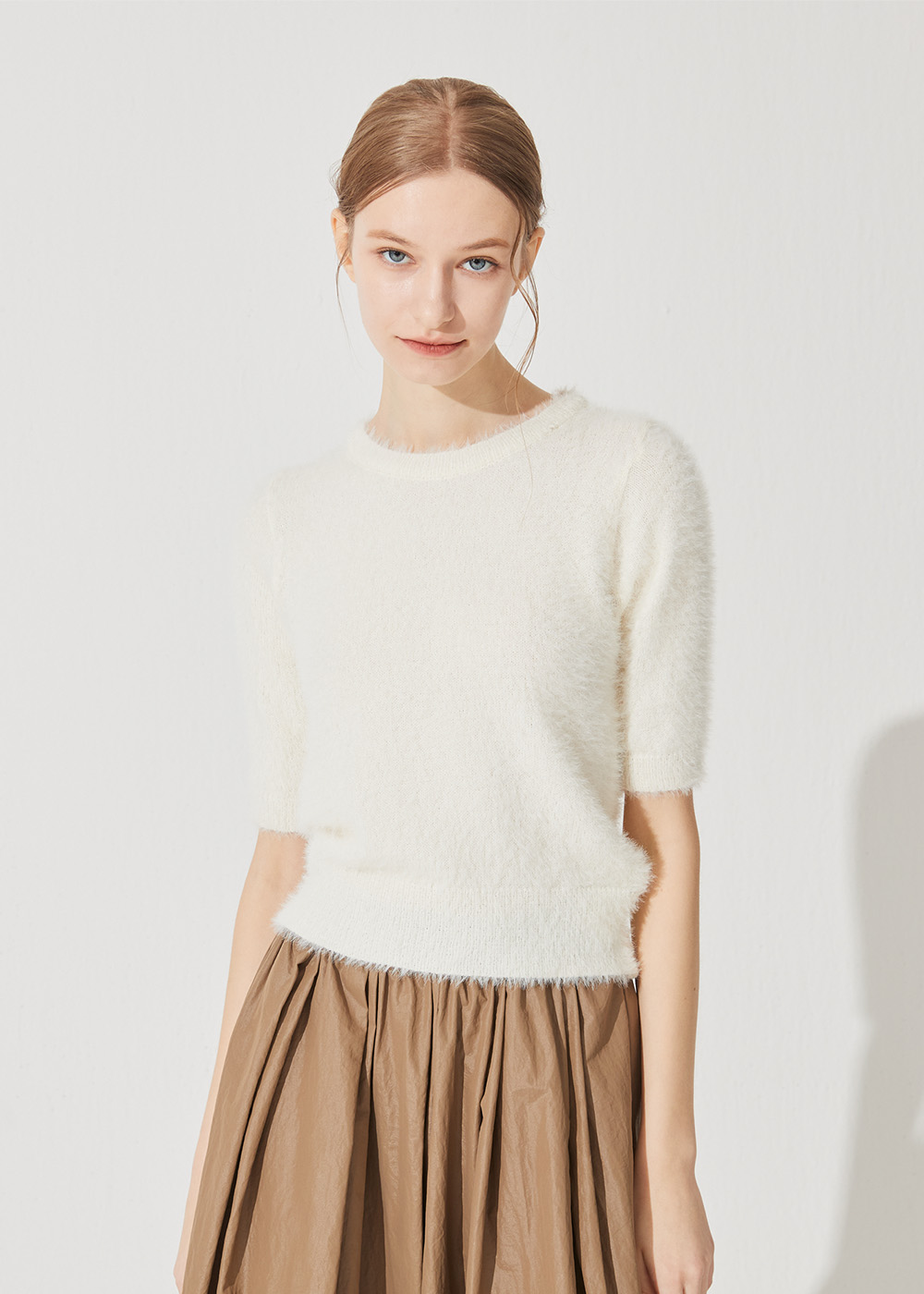 Short  Sleeve Pullover (white)